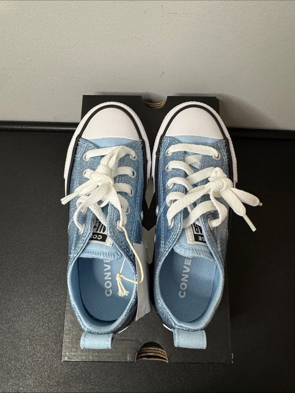 Converse All Star Low Top Glitter Sneaker Blue Youth Size 12 New NIB